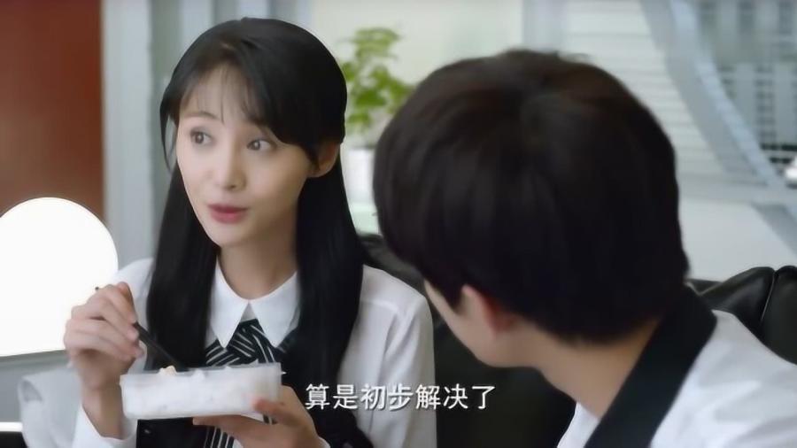杨紫新剧《要久久爱》首播,看完3集,我连发感慨观众又捡到宝了